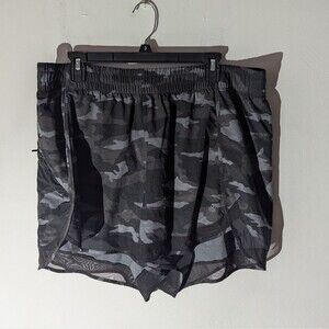 Athleta Printed Mesh Racer Run Short 4" Black Camo Lux Women's Size 1X